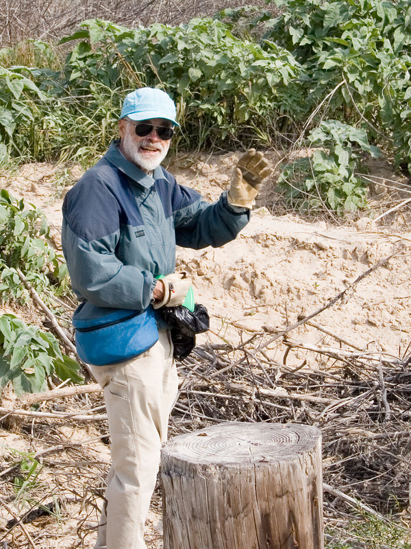 SundownIsland > Larry Tisdel joined the beach clean up. Larry lives in Colorado but spends a great deal of his time in Texas and is a frequent Sundown Island volunteer.  (Photo credit: Marcy Spears)